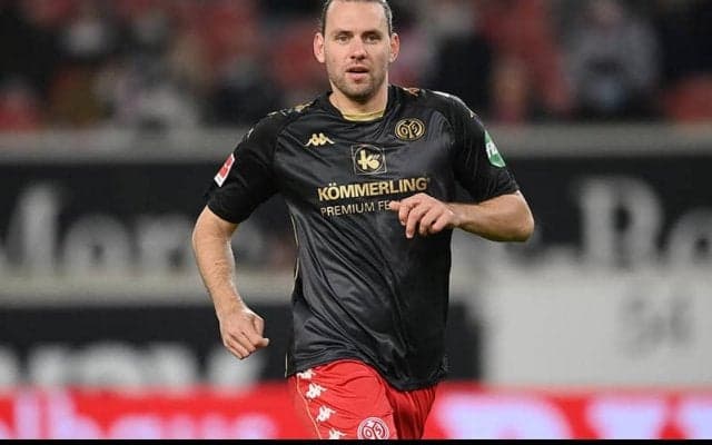 マインツ、ハンガリー代表FWサライがフリーでバーゼル移籍
