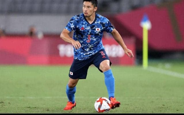 中山雄太が可愛らしい“7歳”ショットで25歳の誕生日報告！ 日本代表の仲間たちも祝福