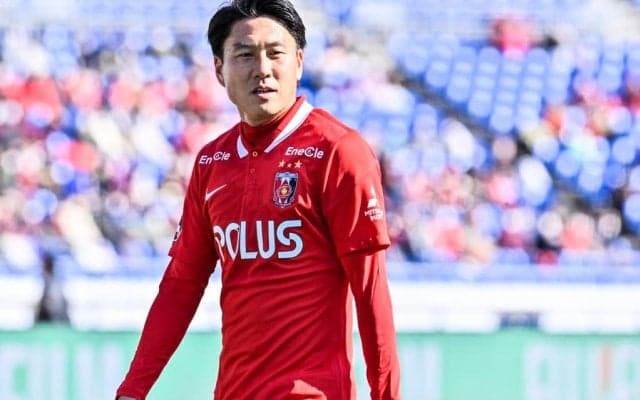 【2022シーズン「J1注目選手10人」とフォーメーション】(2)「浦和レッズ」3か年計画ラストイヤーを彩る岩尾憲・「名古屋グランパス」中盤の支配者レオ・シルバ・「鹿島アントラーズ」ベルギーで万能型FWへと進化した鈴木優磨・「ジュビロ磐田」完全移籍に移行した遠藤保仁!