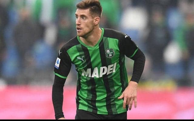 サッスオーロ、ギリシャ代表DFキリアコプーロスとの契約を2025年まで延長