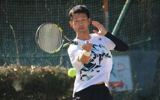 山﨑純平プロインタビュー「来年の全豪の予選にかかるようにランキングを上げたい」[2022年注目の若手男子プロ選手特集(1)]