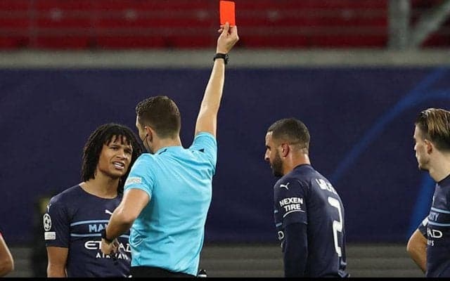 CL・GS最終節で一発退場のウォーカー、3試合停止処分が確定…シティのアピール認められず