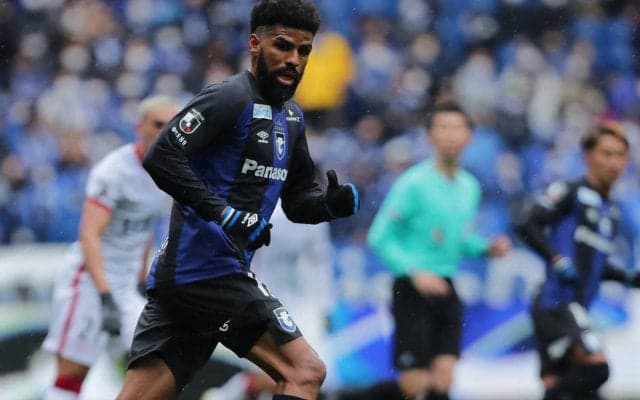 “疑惑の判定”G大阪パトリックは退場になるべきではなかった、VARは役割を果たせたか