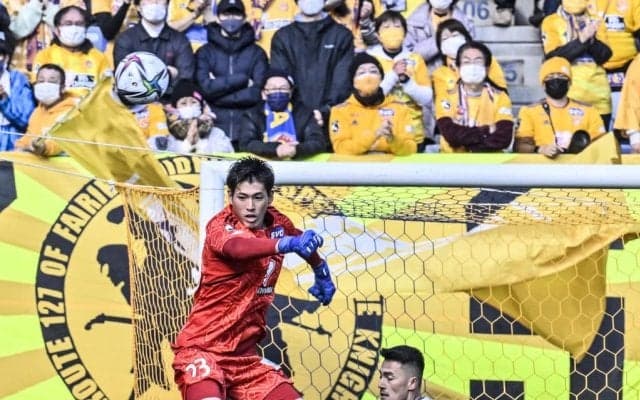 GKに右SB…予想を覆した先発メンバーにブラジル人ストライカーの圧倒的存在感！【ベガルタ仙台、J2昇格へ開幕ドロー(2)】