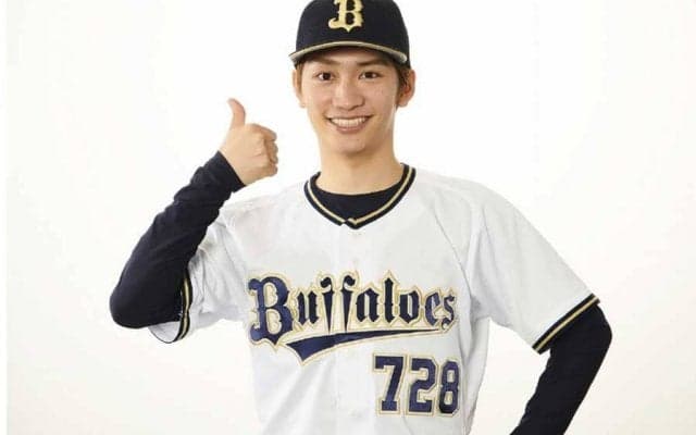 オリックス、本拠地開幕戦で「なにわ男子」藤原丈一郎さんが始球式　「感慨深い」