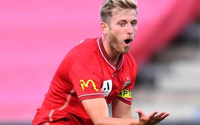 岡山がオーストラリア人MFステファン・ムークを完全移籍で獲得、過去にはオランダでもプレー