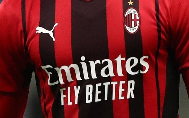 ミラン史上初の背中スポンサーが誕生！デジタル保険会社のロゴがユニフォームに