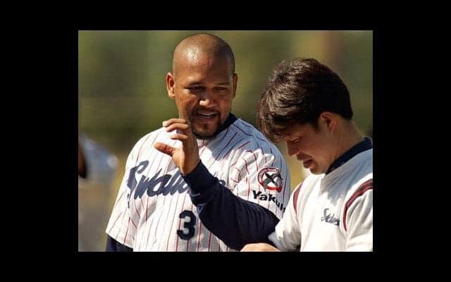 元ヤクルト通訳が選ぶ「記憶に残る助っ人ベスト５」。問題児、超愛妻家、日本記録保持者の名前がずらり