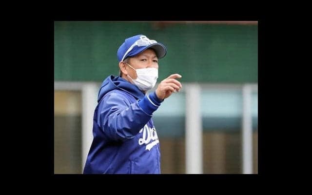 中日・片岡篤史二軍監督が語る立浪和義監督。引退から12年間で丸くなったが「キャプテンの厳しさ」は健在