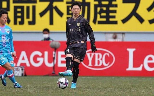 「ありえなさ過ぎ」12年ぶり赤黒着用の札幌DF西大伍、復帰戦は2分でOG献上の苦いものに