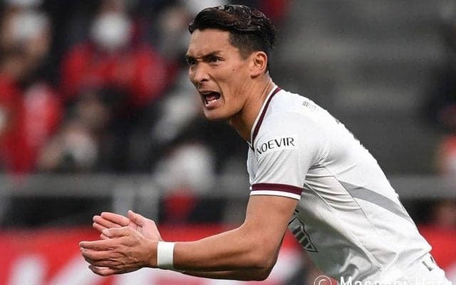 ヴィッセル神戸・槙野智章は｢やはり持っている｣!!浦和レッズへの｢恩返しゴール｣直後にまさかの転倒!?イニエスタの絶妙クロスで｢同点弾が生まれた理由｣