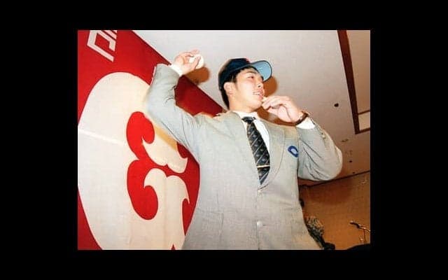 阿部慎之助、イップスの告白。前途洋々のルーキーを襲った１年目キャンプの悲劇