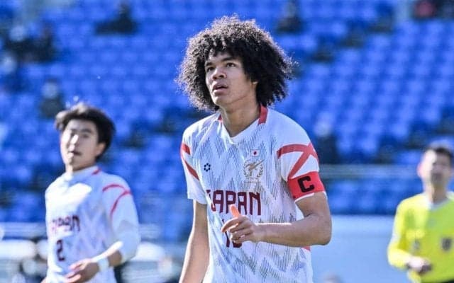 チェイス・アンリが日本代表・遠藤航のチームメイトになる可能性も！高校選手権予選の決勝で「劇的アディショナルタイム弾」を決めた超高校級U-23代表選手が「シュツットガルト入団」浮上