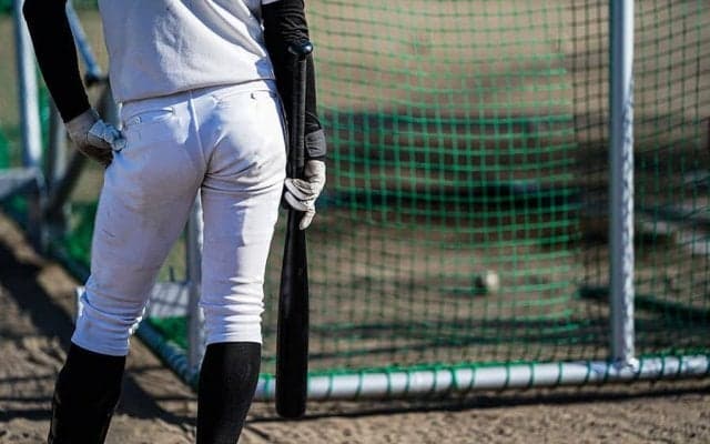 左打ちは有利か、硬式は中学からやるべき？　高校球児も指導する元プロの見解は