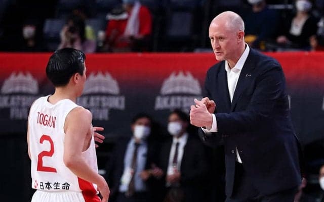 初勝利にもホーバスHCは課題を実感「2Pのシュートを3Pよりも少し多くしたい」