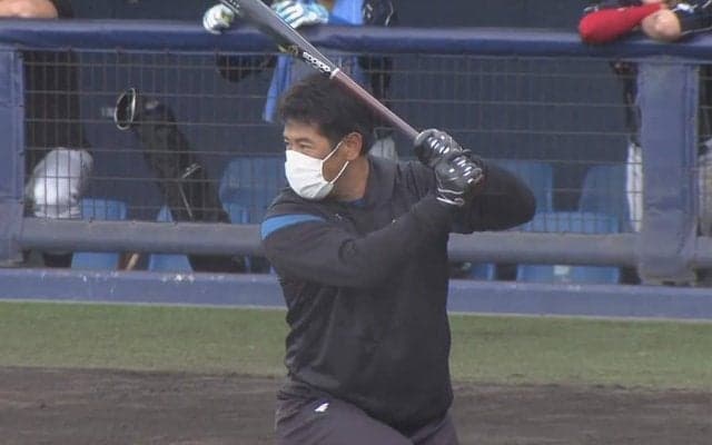 日本ハムGMのロングティーが「綺麗すぎ」　清宮らも“惚れ惚れ”する打撃フォーム