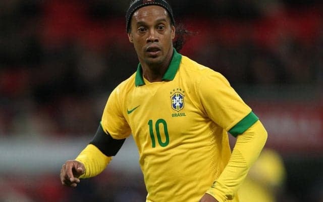 未婚のファンタジスタ・ロナウジーニョ、息子の誕生日を祝福