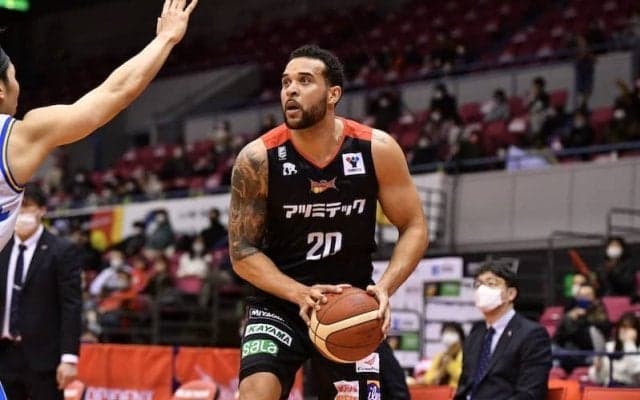 三遠がホームで滋賀に快勝…ハリスが26得点を挙げて第1戦のリベンジを果たす