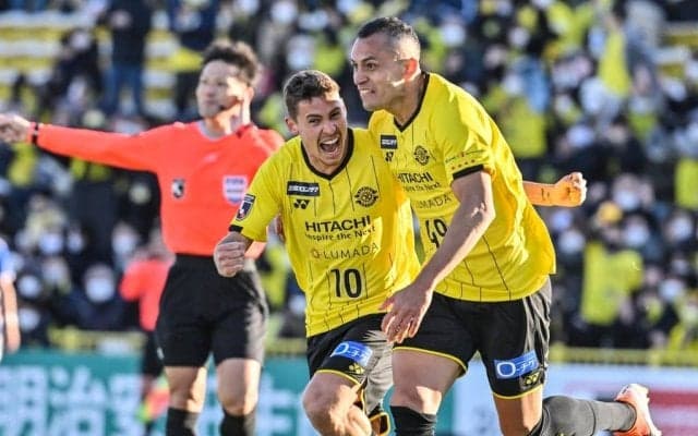 柏レイソル、ホーム開幕戦で3発逆転勝利！ 現状、唯一の2連勝で川崎Fを上回って「J1首位」！