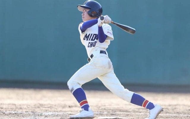 野球未経験の父が独学でサポート　出社前の朝練が結実した“父子のサヨナラ打”