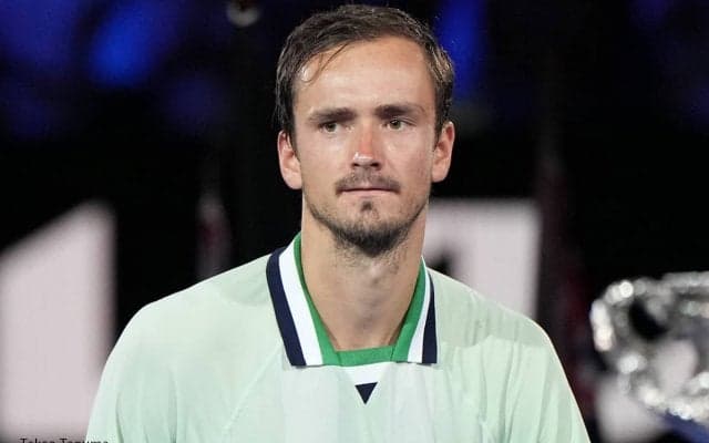 新世界No.1メドベデフがSNSに反戦のメッセージ「世界の平和、国と国との平和を願いたい」