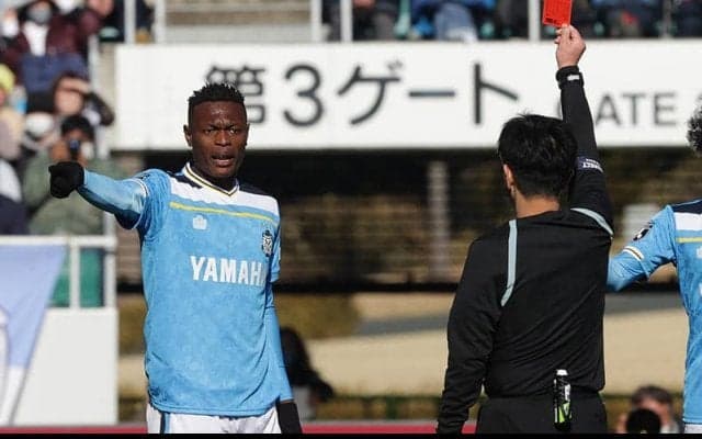 【Jリーグ出場停止情報】5選手がそれぞれ1試合停止…一発退場を命じられた2選手の処分理由は？