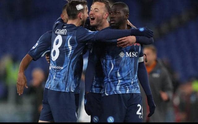 白熱するセリエAの首位争い、カッサーノ氏はナポリに期待　「もっとも楽しんで見ていられるのは彼ら」