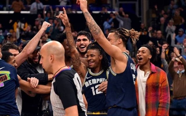 モラントがキャリアハイの52得点で勝利に導く…ラプターズはネッツに完勝／NBA