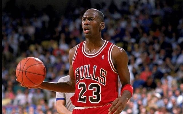 マイケル・ジョーダンのデビュー戦の未使用チケットが約5380万円で落札される