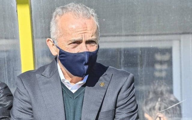 若い世代の監督と真っ向やり合う「老年の星」ネルシーニョの逆襲【「今季無敗」で首位、柏レイソル躍進の理由】(3)