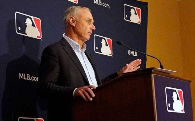 MLB、開幕延期と試合数削減を発表　労使合意せず…コミッショナー「本当に失望」