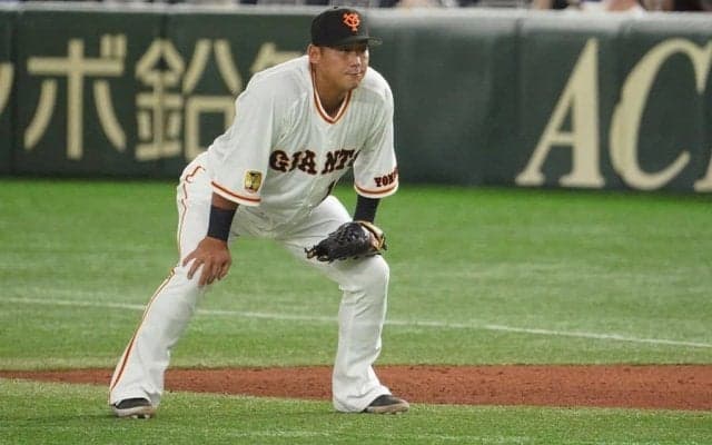 「20キロ増量でこれは凄い」　巨人・中田翔の軽やか好守をファン絶賛「痺れた」