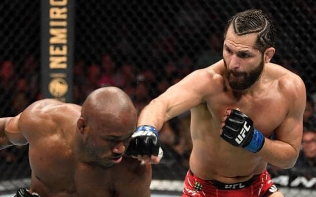 【UFC272】UFC一番の犬猿の仲！ウェルター級スター同士が初対戦！勝負の分かれ目とは!?