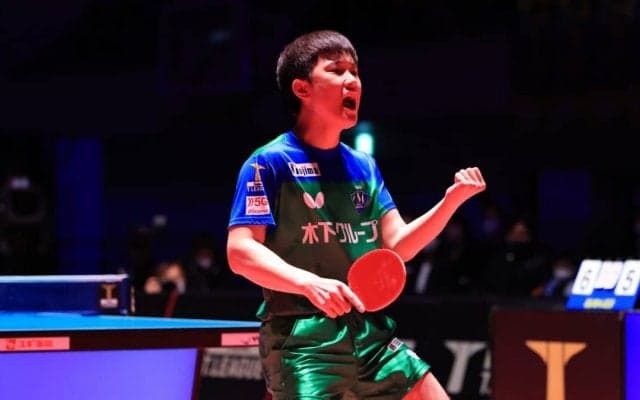 張本智和、“天敵”曽根翔下す　木下マイスター東京、2季ぶりVに王手＜Tリーグ男子ファイナル＞