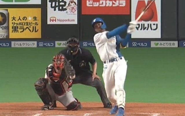 「ボール破壊しそう」　新庄監督も唖然…ハム期待21歳の衝撃弾が「もう理解不能」