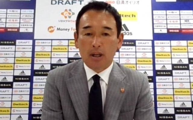 「プレスに屈した」横浜FMに押し込まれ続けた清水・平岡宏章監督、その要因は「失いたくないので下げてしまった」