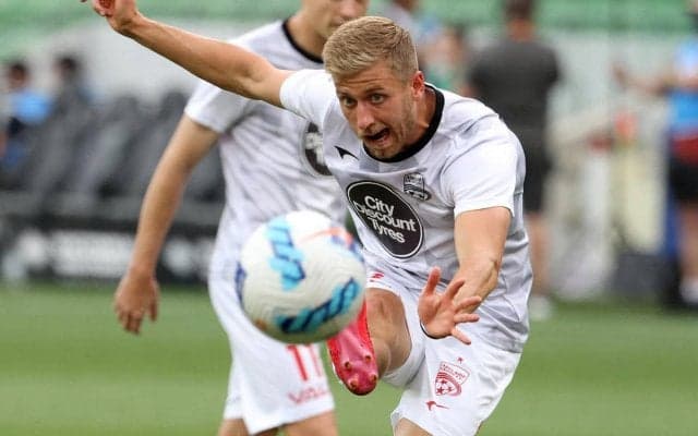 好調・J2岡山に加入するステファン・ムークが古巣へ別れ、来日へ「僕は1番のサポーターになる」