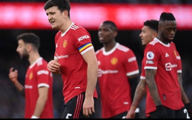 「ファンもチームが諦めたとわかっている」　ダービーで白旗ムードのユナイテッドをキーン氏が猛批判