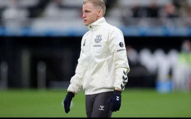 ベルカンプの娘がマタニティフォトを公開！「もうすぐ会えるよ」、子供の父親はオランダ代表MF