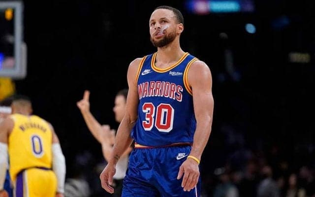 NBA会場で少女が号泣　理由に米同情「この子に次の試合チケットをあげて」「可哀想」