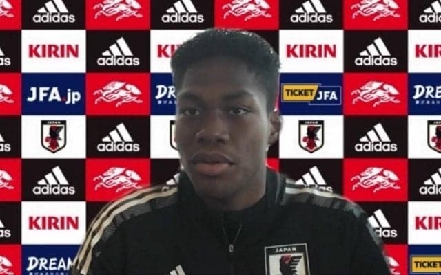 東京五輪を経験しパリ五輪を目指す浦和GK鈴木彩艷、生き残りには「試合に出ることが大事」