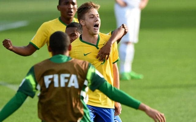 元U-17ブラジル代表FWルイス・エンリケが富山へ完全移籍で加入、CL予選も経験