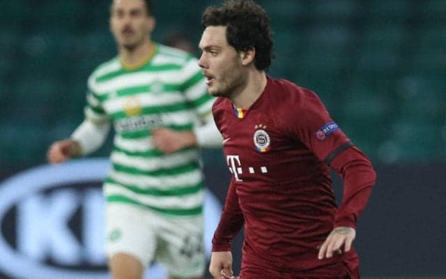 「待ってました!!」浦和の“北欧トリオ”揃う！ 10番・モーベルグがついに練習参加「とてつもなく華がある」