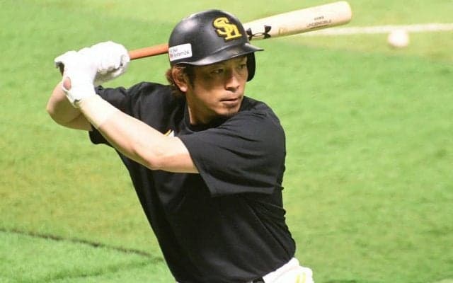 鷹・松田宣浩、“長寿”への道標は右方向への安打？　藤本監督が重ねる名打者の姿