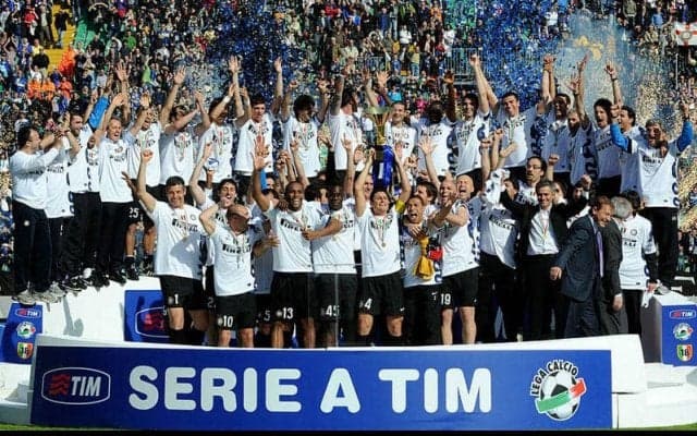 「素晴らしい写真」殿堂入りしたインテルのレジェンドたちにファン大興奮「3冠メンバー」