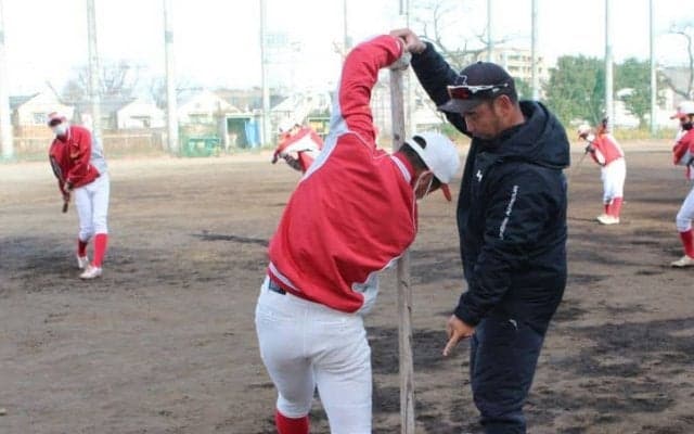 高校球界にも旋風？　パ・リーグ本塁打王“ラオウ”杉本を育てた根鈴雄次の「タテ振り」打撃革命