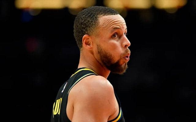 キャリア通算2万得点を達成したカリー「それはとってもクレイジーなことさ」