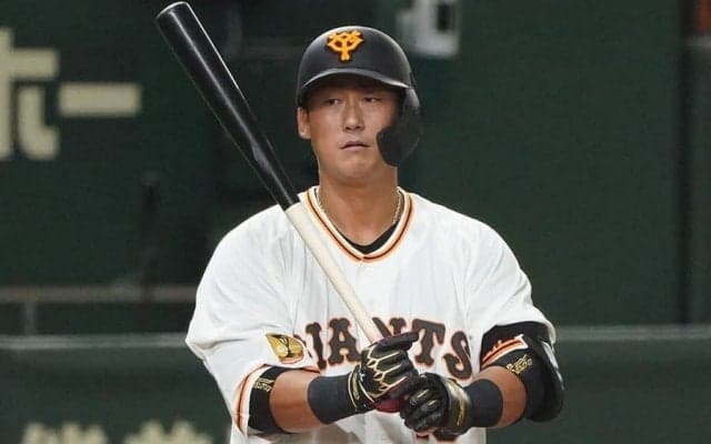 新人王を粉砕「やっぱり中田すげぇ」　しばき上げた衝撃弾の「打球音ヤバすぎ」