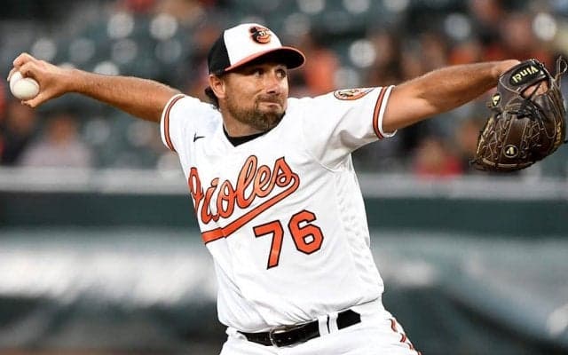 【MLB】衝撃魔球に「この魔法はなんだ!?」　不規則変化を受けた捕手も脱帽「えぐい」