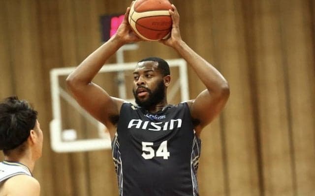 接戦を制した三河が滋賀に連勝を飾る…ガードナーが決勝点を含む35得点と躍動